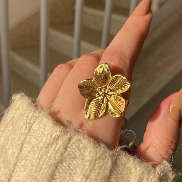 Tropical Flower Ring