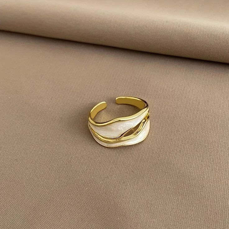 Wave Ring